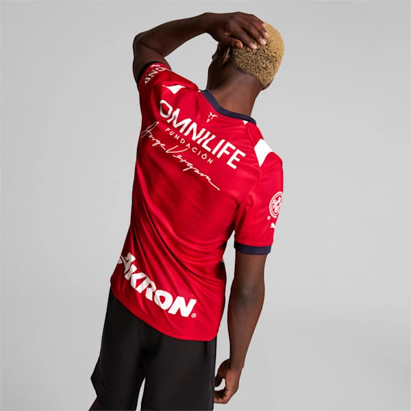 Puma Chivas '22/'23 Men's Replica Home Jersey - Image 2
