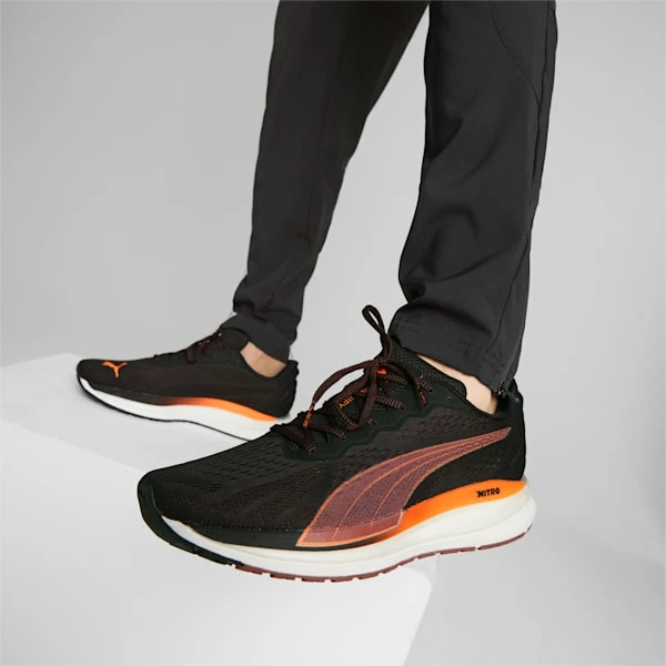 Puma Magnify NITRO Surge Men's Running Shoes - Image 3