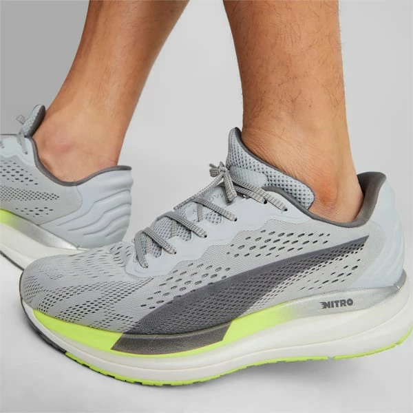 Puma Magnify NITRO Surge Men's Running Shoes - Image 3